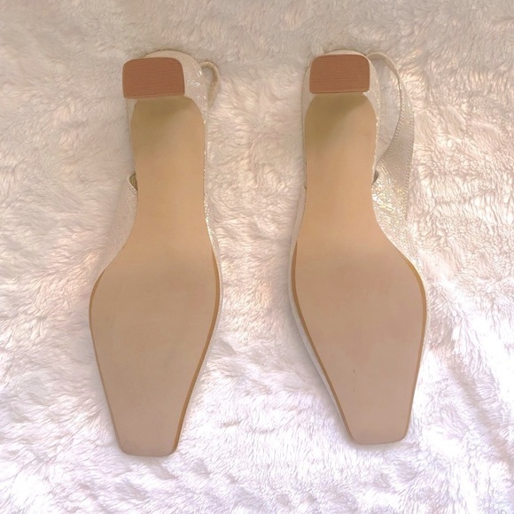 NEW J.Renee sling back pump in pearlized. No box size 8 1/2. - Picture 3 of 5